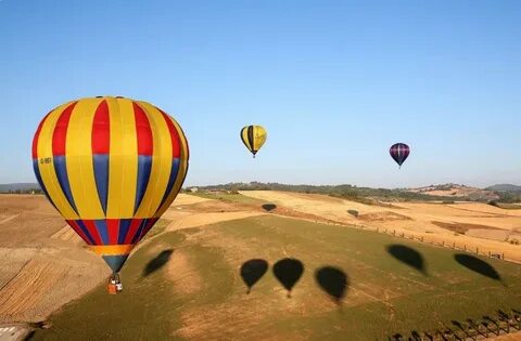 Hot air balloons over Italy - Photos,Images,Gallery - 71366
