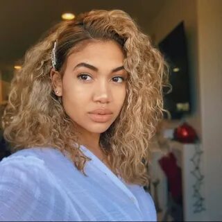 Picture of Paige Hurd