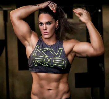 Thanks to these new pics we can't wait for Gabi Garcia to de