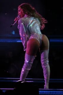 Beyonce Butt Photo