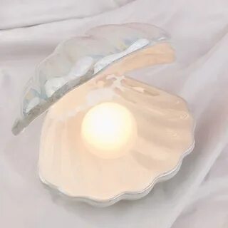 Japanese Style Ceramic Shell Pearl Night Light Streamer Merm