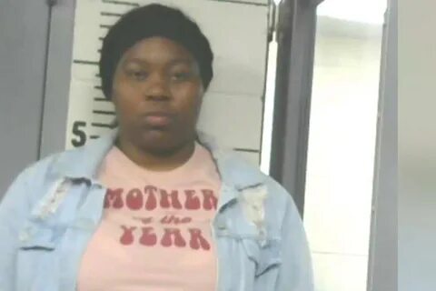 Mississippi mom in 'Mother of the Year' shirt allegedly slug