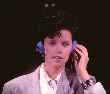 Miami Vice (TV Series 1984–1989) - Sheena Easton as Caitlin 