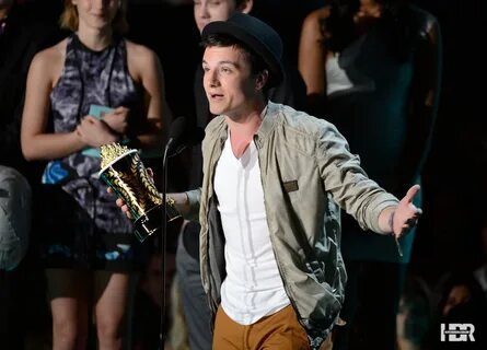 Best Male Performance - Josh Hutcherson Photo (31036008) - F