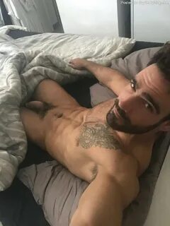 How Is This The First Post Starring Hunk Jess Vill? - Gay Bo