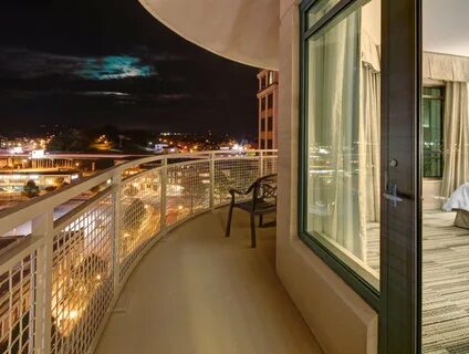 Балкон с видом на город (48 фото) - фото - картинки и рисунк