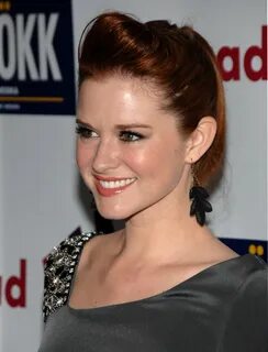 More Pics of Sarah Drew Ponytail (3 of 8) - Sarah Drew Lookb