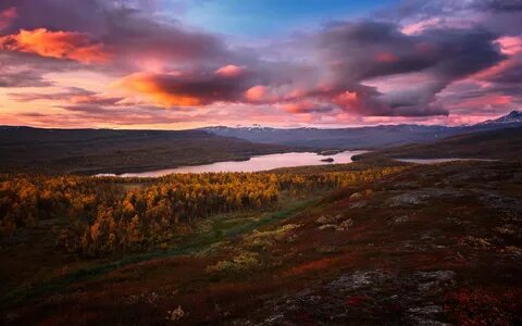 Картинки Осень Природа Небо Озеро Холмы Пейзаж Вечер 3840x24
