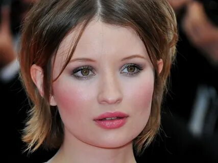 Emily Browning HD Wallpapers 7wallpapers.net