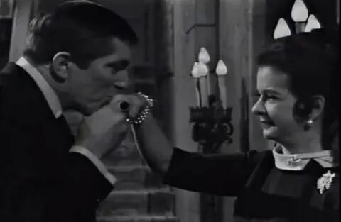 Elizabeth Collins Stoddard (Joan Bennet) and Barnabas Collin