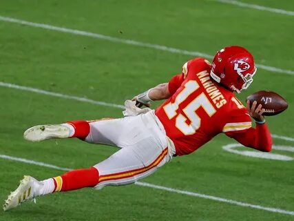 VIDEO: Patrick Mahomes' Super Bowl Throw Is Greatest Incompl