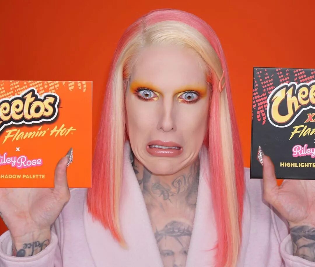 Jeffree Star บ น Instagram: "🔥 NEW VIDEO ALERT 🔥 Reviewing @forever2...