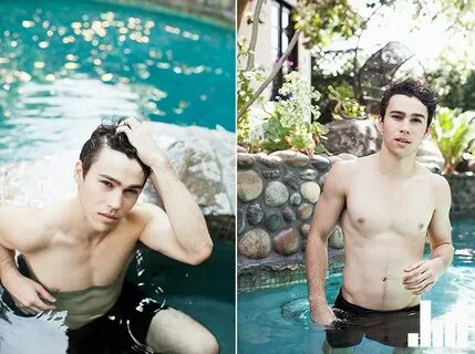 The Stars Come Out To Play: Max Schneider - New Shirtless & 
