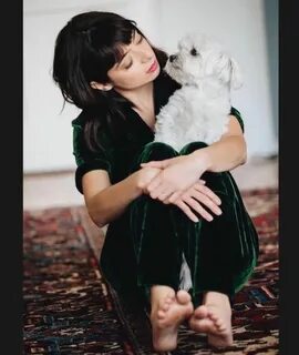 Pin by Jack Byron on Kate Micucci Kate micucci, I love dogs,