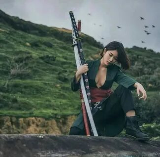 Roronoa Zoro cosplay 2019-03-21 Female samurai, Katana girl,