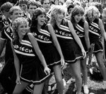 VA Tech cheerleaders - Flashbak