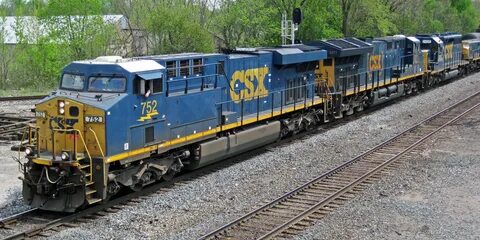 File:CSX Transportation - 752, 3271, & 2426 diesel locomotiv