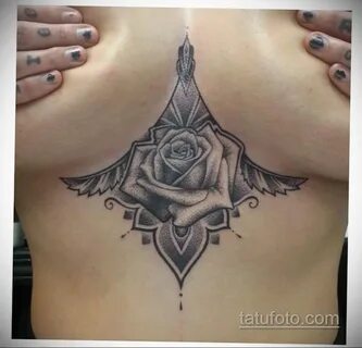 Фото женской тату возле груди 16.11.2020 № 032 -female chest tattoo- tatufo...