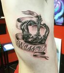 55 Best King And Queen Crown Tattoo Designs & Meaning Check 