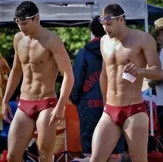 Pinterest Guys in speedos, Sexy men, Athletic men