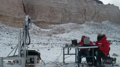 Icebreaker Team Successfully Tests Mars-Prototype Drill in D