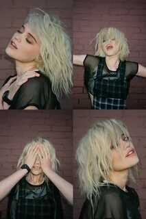 sky ferreira Hair styles, Short grunge hair, Hairstyles with