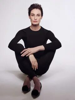 Erin O'Connor image