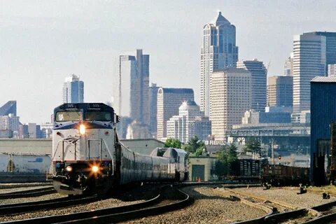 File:Amtrak 505 (5160756083).jpg - Wikimedia Commons