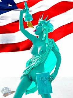 SEXY STATUE OF LIBERTY - 11 Pics xHamster