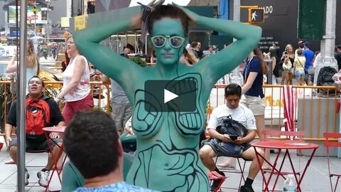 TIMES SQUARE BODY PAINTING NYC #1 on Vimeo