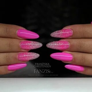 Beauty Fashion Nails on Instagram: "Nails in our nailgallery