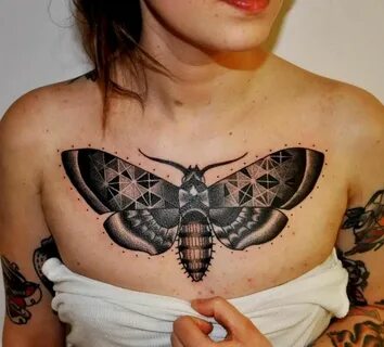 Moth #Tattoosforwomen Moth tattoo, Chest tattoo, Butterfly t