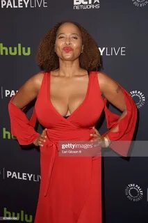 289 Lisa Nicole Carson Photos and Premium High Res Pictures 