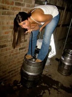 Porn stra drinks cum from small beer keg