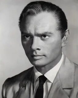 yul brynner with hair Tumblr Yul brynner, Classic film stars