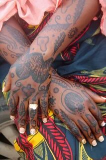 Yoruba Tattoos African tattoo, Tattoos, Traditional tattoo