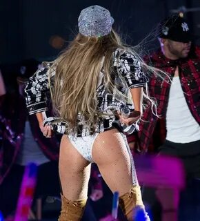 PHOTOS: Jennifer Lopez Risks Wardrobe Malfunction In Daring 