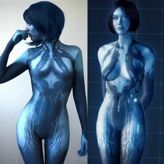 "Chief, I'm picking up movement!" 💙 My Cortana cosplay side 