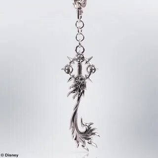 KINGDOM HEARTS KEYBLADE KEYCHAIN AXEL - LEA