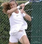 Sakkari Muscles - Australian Open: Ashleigh Barty into 4th r