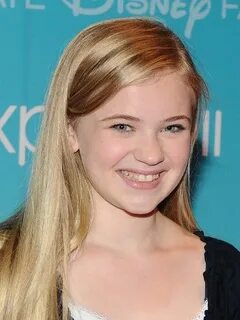 Sierra McCormick Photostream Sierra mccormick, Mccormick, Be