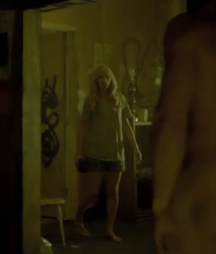 Casperfan: Greyston Holt beautiful naked bum in Bitten S01E0