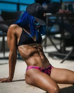 Wrestling Vixens Wwe divas bikini, Sasha banks instagram, Sa