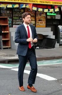 love Jason Bateman Stylish street style, Handsome men, Jason