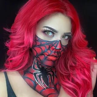 Beautyful spider-woman! Thanks to @luvekat wear our #queenbr