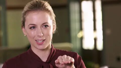 Instant Family Interview with Iliza Shlesinger - YouTube