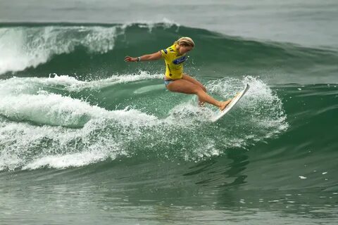 Bethany Hamilton - Images Photo Pro