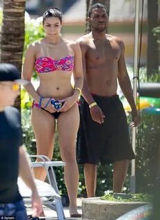 How tall is Jordin Sparks - Celebrity Heights Bikinis, Bikin