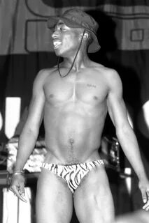 Tupac Shakur: Oral History of 2Pac's Digital Underground Yea