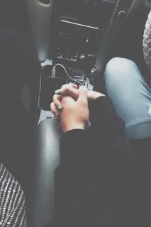tumblr holding hands in car - Google Search Relationship, Re